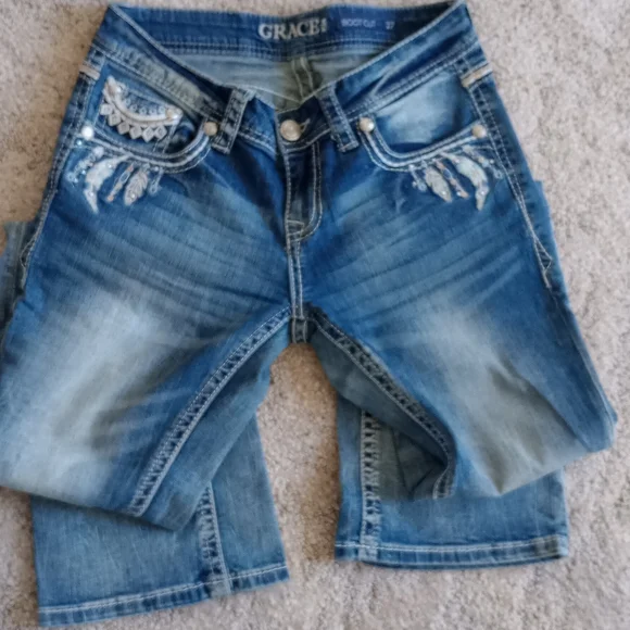 Grace in LA rhinestone bling jeans - Picture 9 of 10